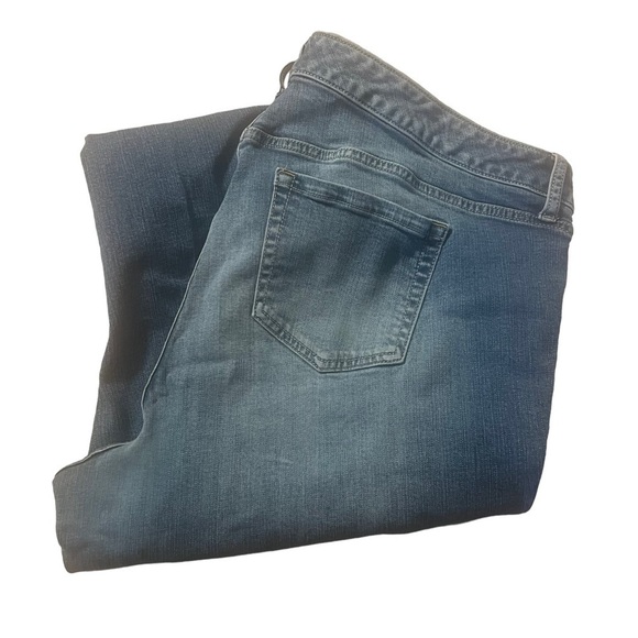 Torrid boyfriend jeans 20R - Picture 6 of 9